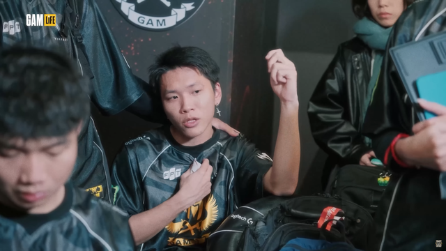 GAM tự hé lộ nội tình, 2 cái tên trở thành tâm điểm chỉ trích- Ảnh 2. GAM tự hé lộ nội tình, 2 cái tên trở thành tâm điểm chỉ trích- Ảnh 2.