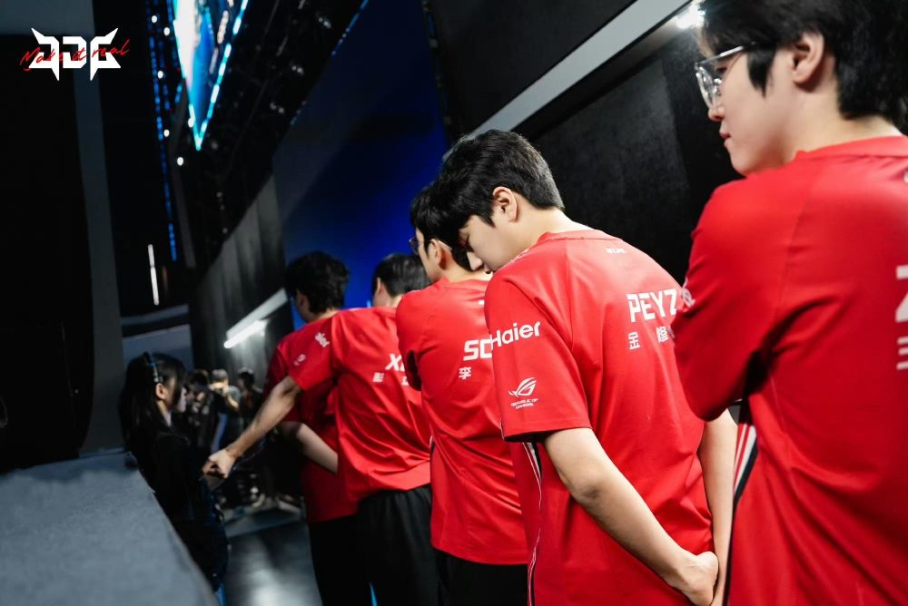 Hé lộ những cái tên tâm điểm chỉ trích trong trận JDG thua sốc GAM- Ảnh 3.