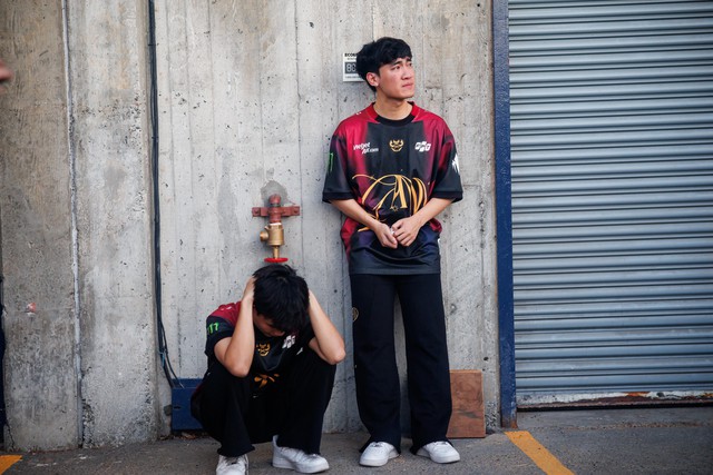 Dàn sao GAM rơi lệ nhưng khán giả VCS lại phản ứng trái chiều- Ảnh 2. Dàn sao GAM rơi lệ nhưng khán giả VCS lại phản ứng trái chiều- Ảnh 2.