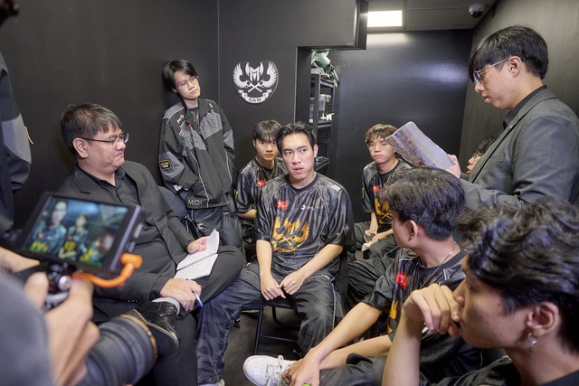 Kiaya giải thích lựa chọn Azir, chia sẻ thẳng về các đội VCS tại APAC- Ảnh 3.