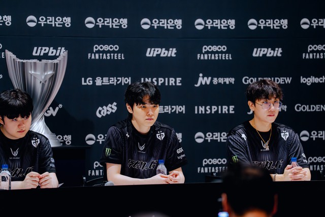 Chovy khẳng định muốn đối đầu IG