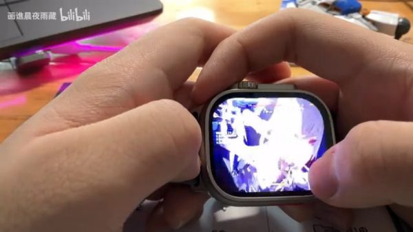 Game thủ Trung Quốc gây sốc: Chinh phục Genshin Impact trên Apple Watch! genshin impact on apple watchjpg