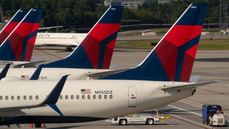 Mỹ: Máy bay chở 92 người gặp sự cố khẩn cấp trên không, mùi khét tràn ngập khoang hành khách khiến tất cả vội vã