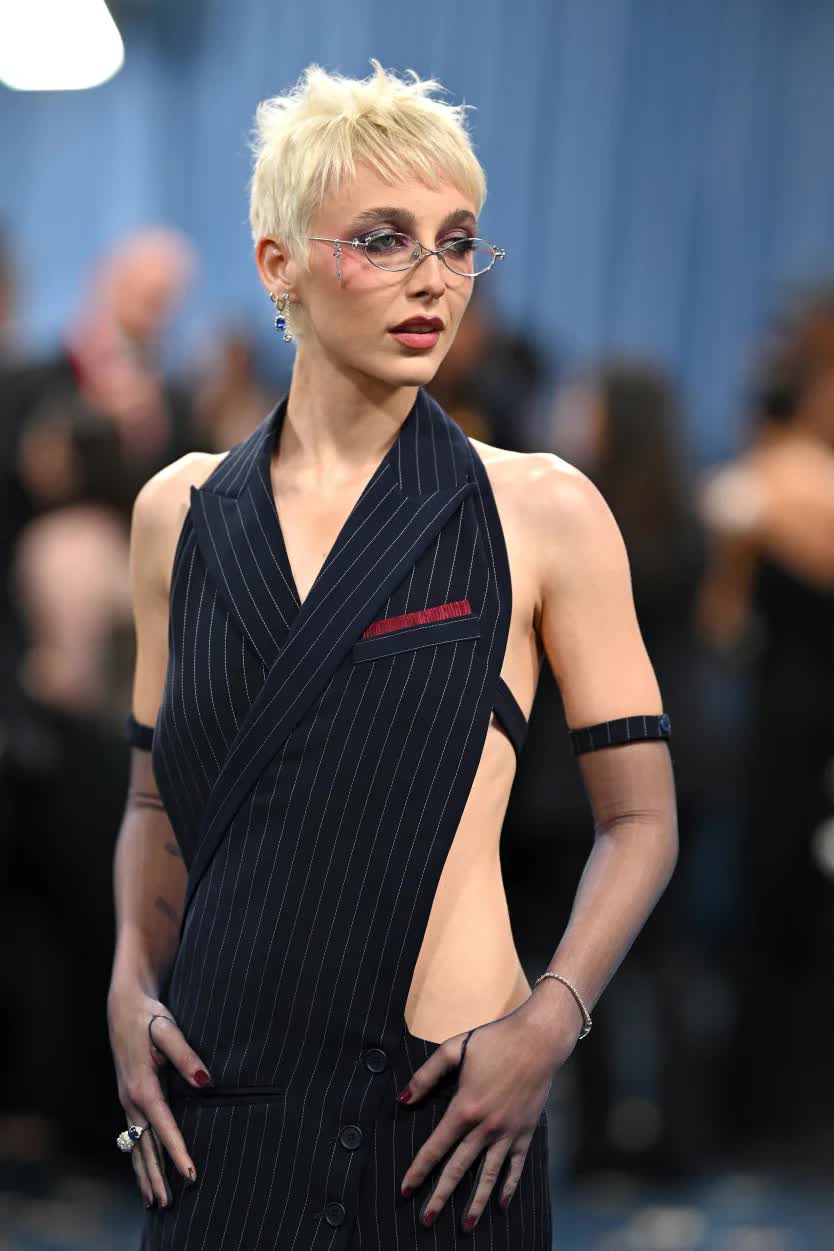 Chúng ta đã đi đến lúc này: “Bạn trông thật mệt mỏi” là một lời khen kiểu mới- Ảnh 2.