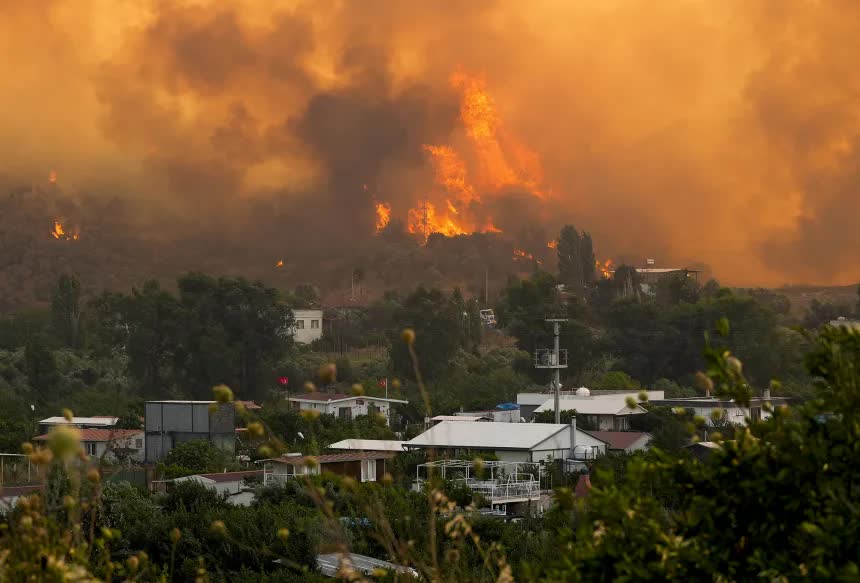 Tháp Eiffel đóng cửa, ngừng đón khách du lịch- Ảnh 5.