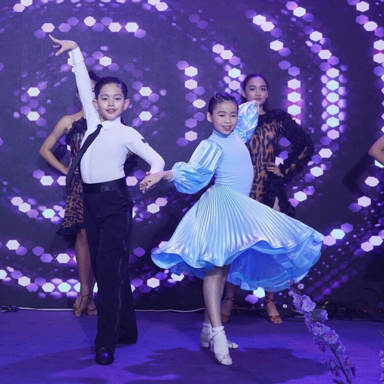 Nể cách Phan Hiển - Khánh Thi rèn con trai đoạt HCV thế giới: Sáng học văn hoá, chiều luyện khiêu vũ, ngày nghỉ cũng tranh thủ rèn luyện- Ảnh 7.