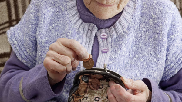 Những quốc gia có tỷ lệ ‘người về hưu nghèo đói’ cao nhất châu Âu gia 55739456524220731251317 1750423958565 17504239587041744033292