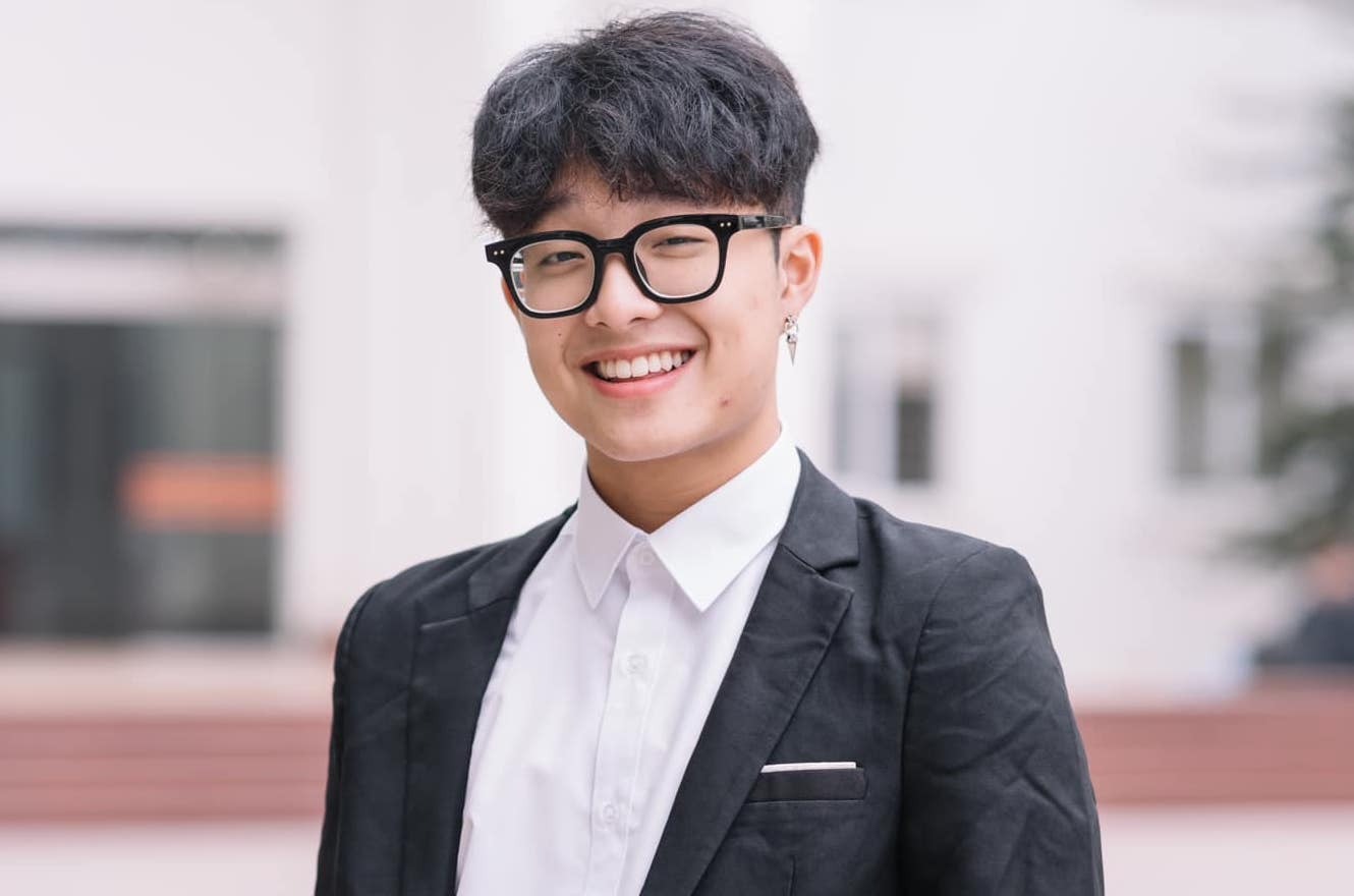 Con trai NSND Công Lý giờ đã là sinh viên đại học, được vợ sau của bố yêu quý, coi như người nhà- Ảnh 3.