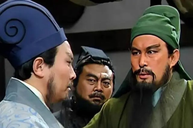 Gia Cát Lượng muốn giết Ngụy Diên ngay khi nhìn thấy: Không phải 'phản cốt' mà có liên quan tới Quan Vũ- Ảnh 3. Gia Cát Lượng muốn giết Ngụy Diên ngay khi nhìn thấy: Không phải 'phản cốt' mà có liên quan tới Quan Vũ- Ảnh 3.