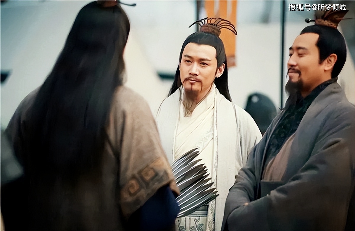 Gia Cát Lượng muốn giết Ngụy Diên ngay khi nhìn thấy: Không phải 'phản cốt' mà có liên quan tới Quan Vũ- Ảnh 1. Gia Cát Lượng muốn giết Ngụy Diên ngay khi nhìn thấy: Không phải 'phản cốt' mà có liên quan tới Quan Vũ- Ảnh 1.