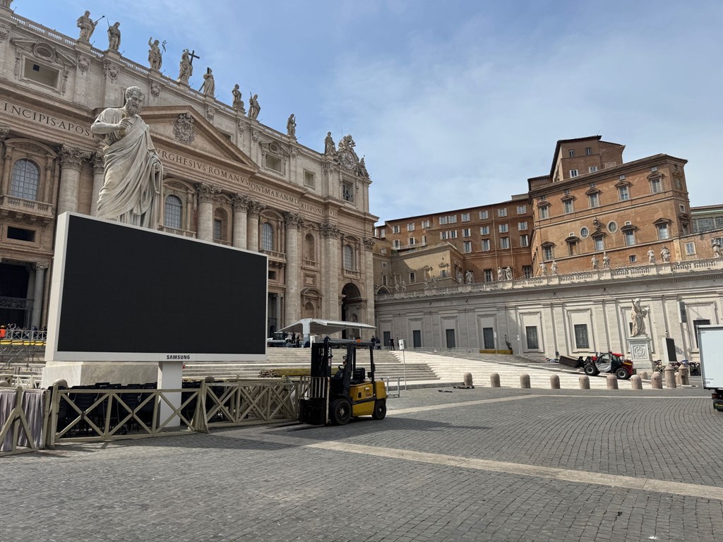 Thế giới tưởng nhớ Giáo hoàng Francis- Ảnh 3. Thế giới tưởng nhớ Giáo hoàng Francis- Ảnh 3.