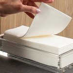 Mặt sưng vù sau khi lau bằng khăn giấy ở nhà hàng giay an 05585736 17471904638451121350715 0 7 432 698 crop 17471904677871740911861jpg