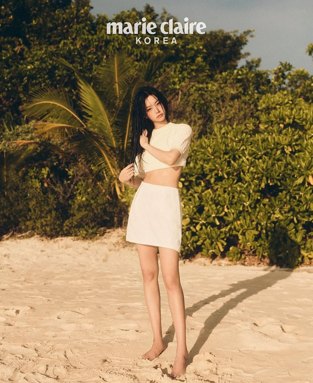 Hyeri diện bikini lộ vòng 2 xồ xề, hóa ra trước giờ là