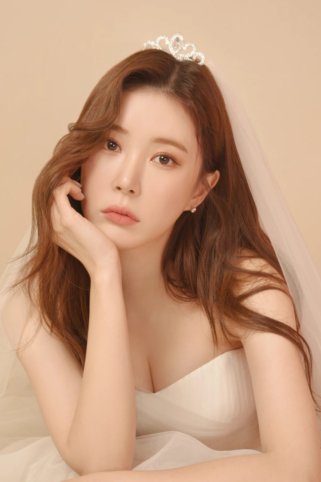 Sao nữ đình đám hé lộ mặt tối