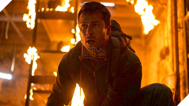 Hình ảnh về sao nam Glen Powell trong phim.