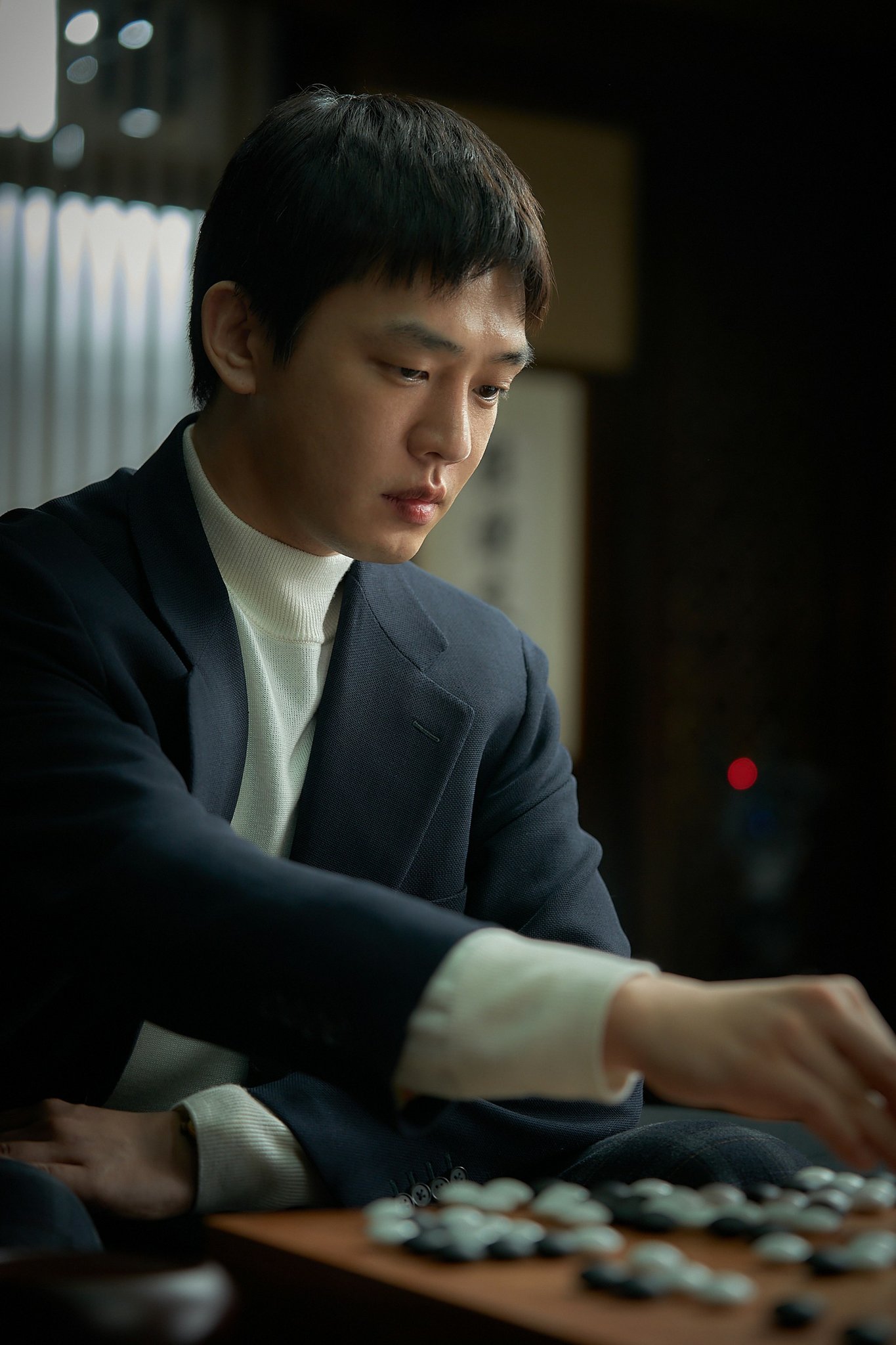 Bản án tù tội cũng không hủy hoại được ảnh đế lừng danh, khán giả có đang quá dễ dãi?- Ảnh 4.