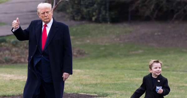 Tổng thống Donald Trump cưng chiều con trai tỉ phú Elon Musk gmd5qtzaaaabr3m 17420248106421571686073 1742032582216 17420325824161921720626 147 0 1000 1364 crop 17420326138892902902jpg