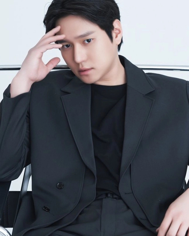 Cú twist không ngờ vụ tài tử Reply 1988 bị tố chụp ảnh khiêu dâm cùng phụ nữ!- Ảnh 1. Cú twist không ngờ vụ tài tử Reply 1988 bị tố chụp ảnh khiêu dâm cùng phụ nữ!- Ảnh 1.