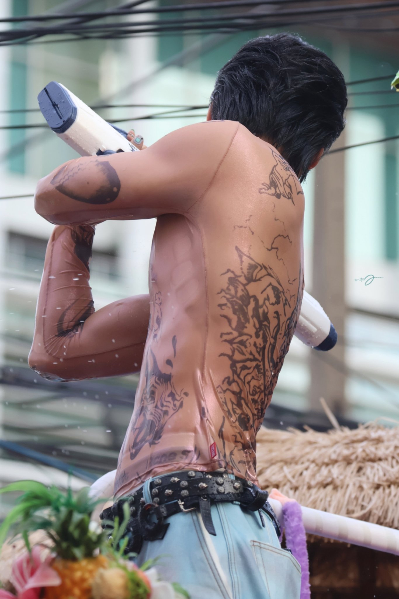 "Nữ thần Songkran" chỉ còn là dĩ vãng, đây mới là biểu tượng nhan sắc mới gây chấn động lễ hội té nước 2025! goamj8wxqaaypm0 1744557165509 17445571656621178602841