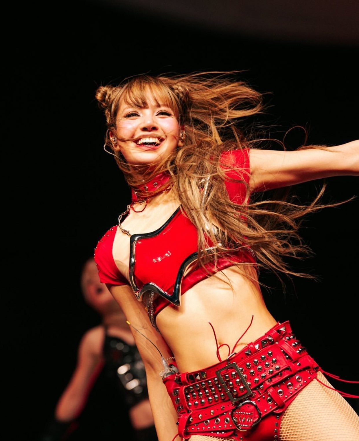 Jennie - Lisa không ai thua ai tại Coachella: Bên “lắm trò” nhưng bị chỉ trích phản cảm, bên đơn giản mà “tuyệt đối slay”!- Ảnh 1.