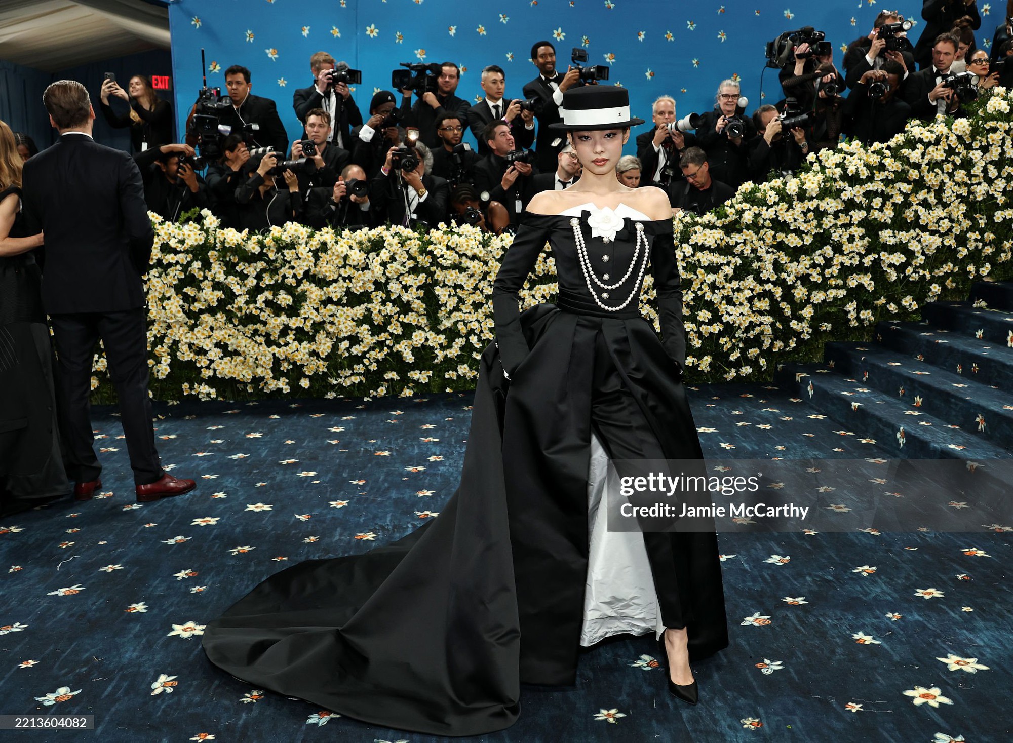 Tóm tắt bộ 3 BLACKPINK tại Met Gala 2025: Hở, sang và nhạt!- Ảnh 5.