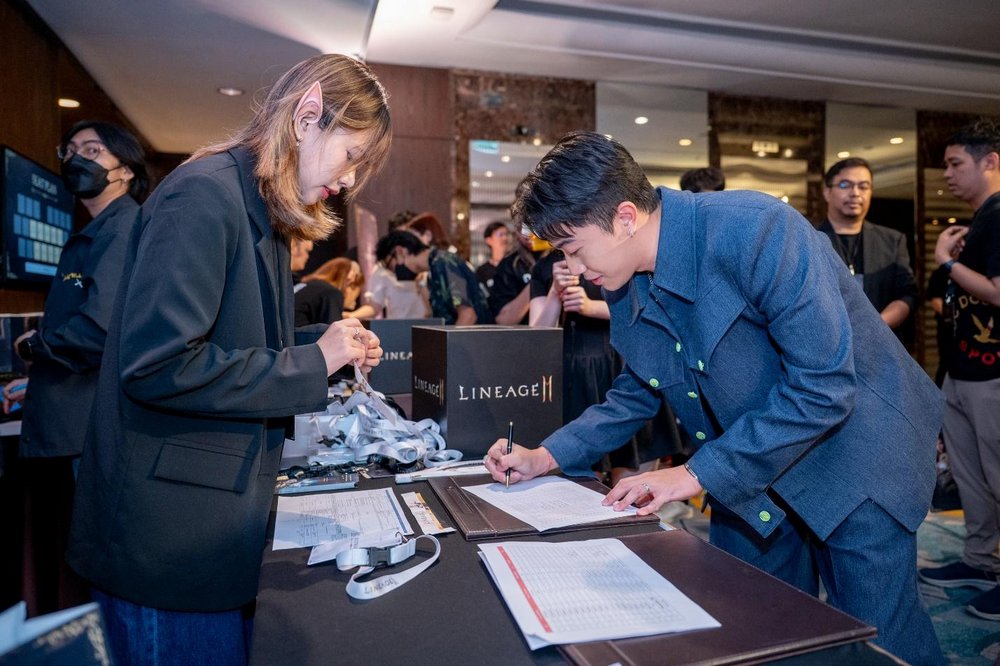 Cris Phan, Duy Thẩm và Hải Triều là