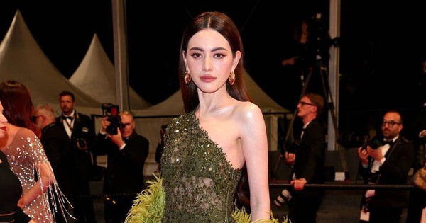 Clip viral: Quốc bảo nhan sắc bị ngó lơ ở thảm đỏ Cannes 2025, pose dáng với máy hút bụi trước hàng trăm người 29 Clip viral: Quốc bảo nhan sắc bị ngó lơ ở thảm đỏ Cannes 2025, pose dáng với máy hút bụi trước hàng trăm người grlrovdw8aaphc4 1747542003484 17475420036841106069004 87 0 634 1044 crop 17475421279651358299037jpg