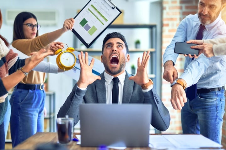 Trào lưu nghỉ việc trả thù sếp của gen Z khiến nhiều công ty Mỹ hỗn loạn- Ảnh 3. Trào lưu nghỉ việc trả thù sếp của gen Z khiến nhiều công ty Mỹ hỗn loạn- Ảnh 3.