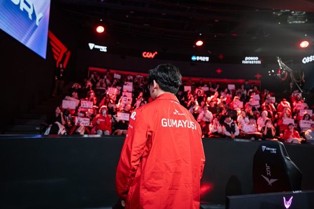 Gumayusi tiếp tục bị công kích, lần này lại vì... Faker- Ảnh 1.