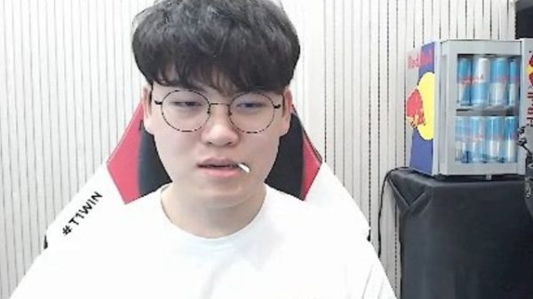 Riot vẫn im hơi lặng tiếng về skin T1 2024, đến Gumayusi cũng khó hiểu gumayusi skin 2024 2jpg