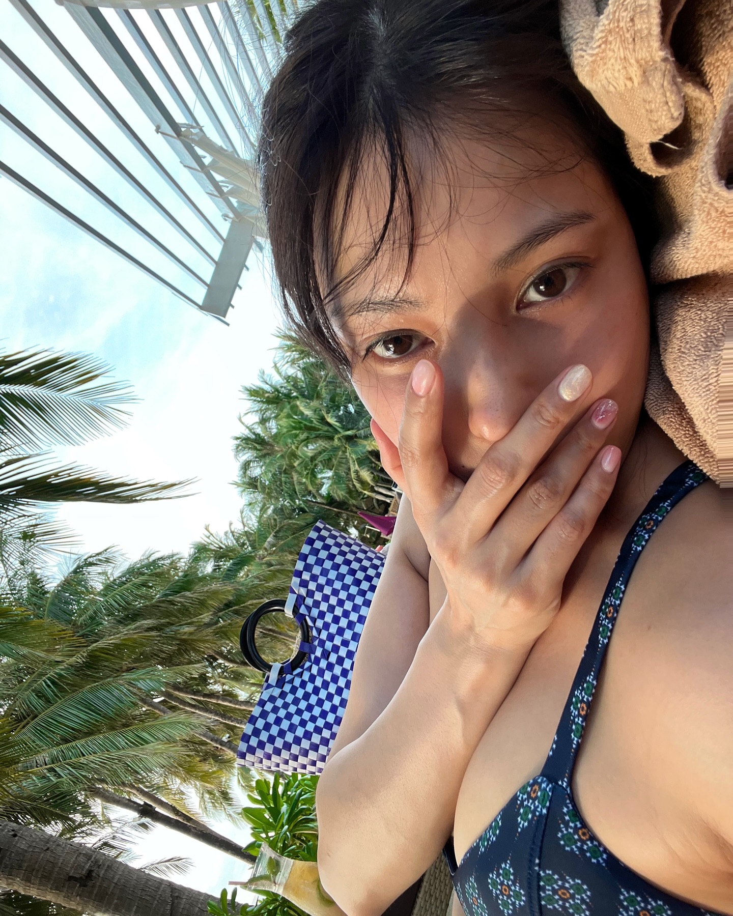 Gái xinh Kpop đọ body khét lẹt cùng bikini hè: Somi - Hyeri cực