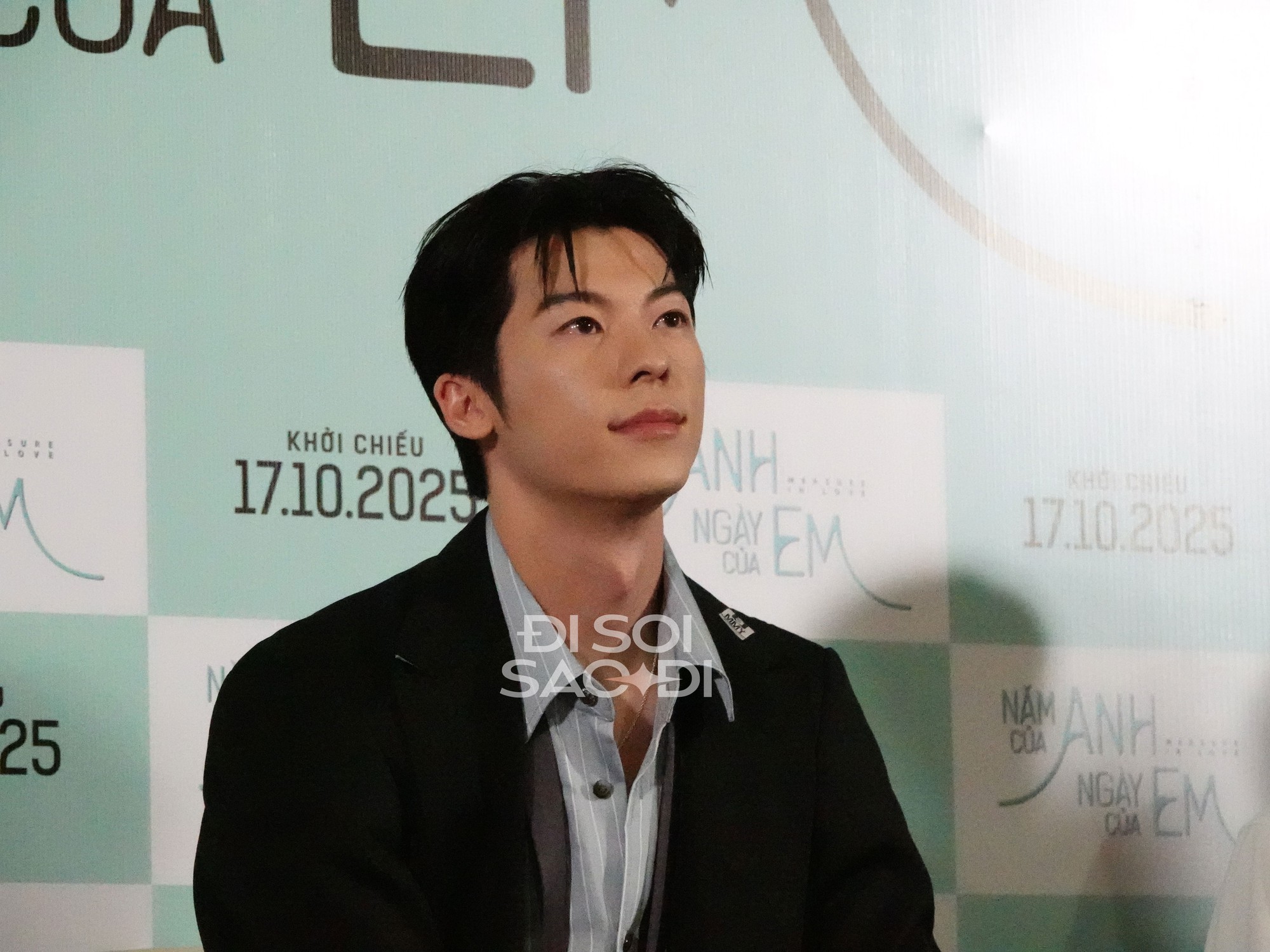 Mỹ nhân “như hình với bóng” bên Hứa Quang Hán tại Việt Nam là ai?- Ảnh 10. Mỹ nhân “như hình với bóng” bên Hứa Quang Hán tại Việt Nam là ai?- Ảnh 10.