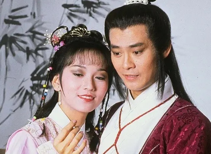 1 sao nữ nhà nhà biết mặt dính “lời nguyền” từ những drama tình ái- Ảnh 3.