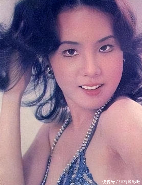 Nữ thần 18+ thành ni cô gây tranh cãi, ăn thịt, sống xa hoa, tuyển 4 “hồng hài nhi” làm hộ pháp- Ảnh 3.