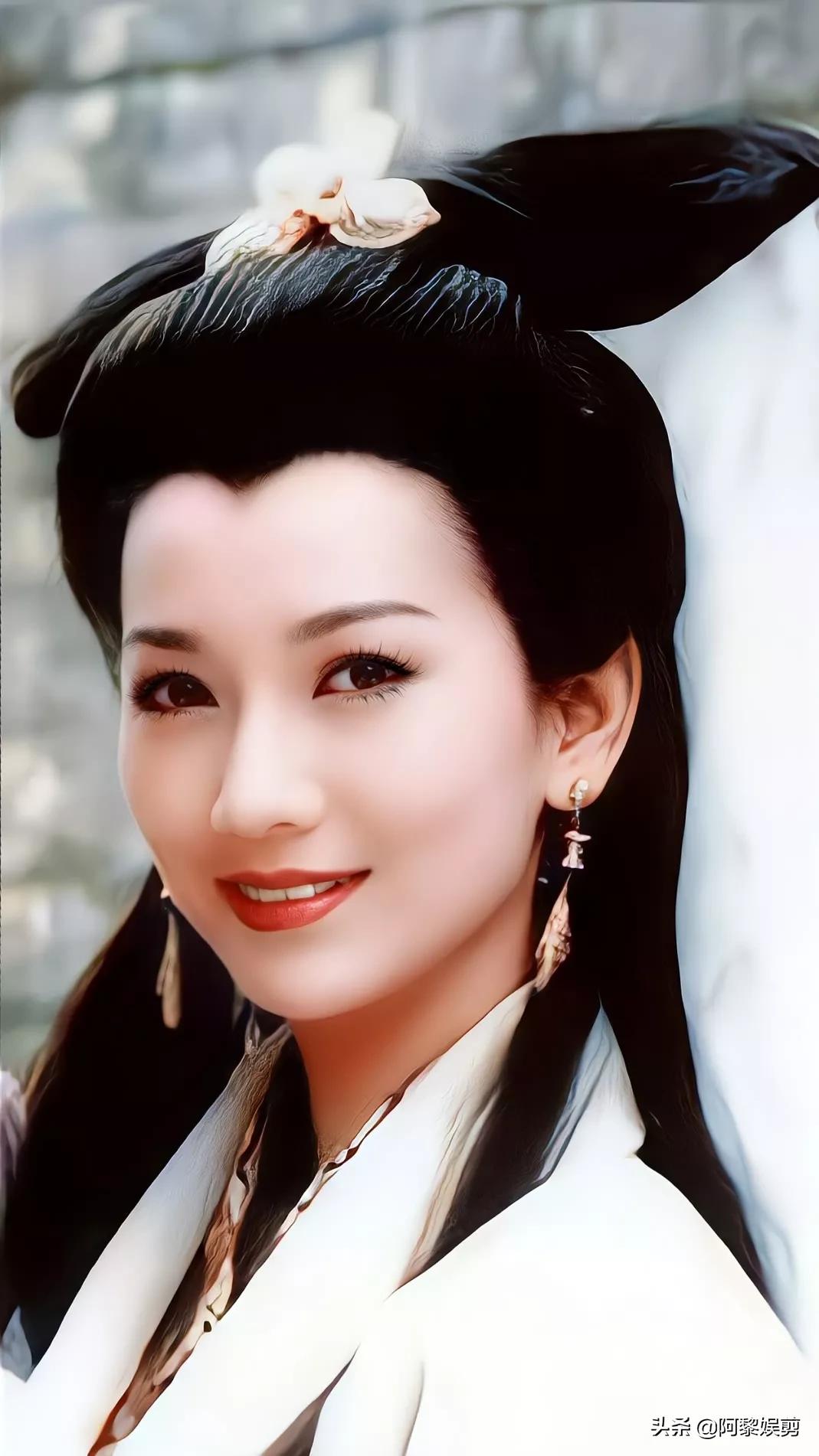 1 sao nữ nhà nhà biết mặt dính “lời nguyền” từ những drama tình ái- Ảnh 1.