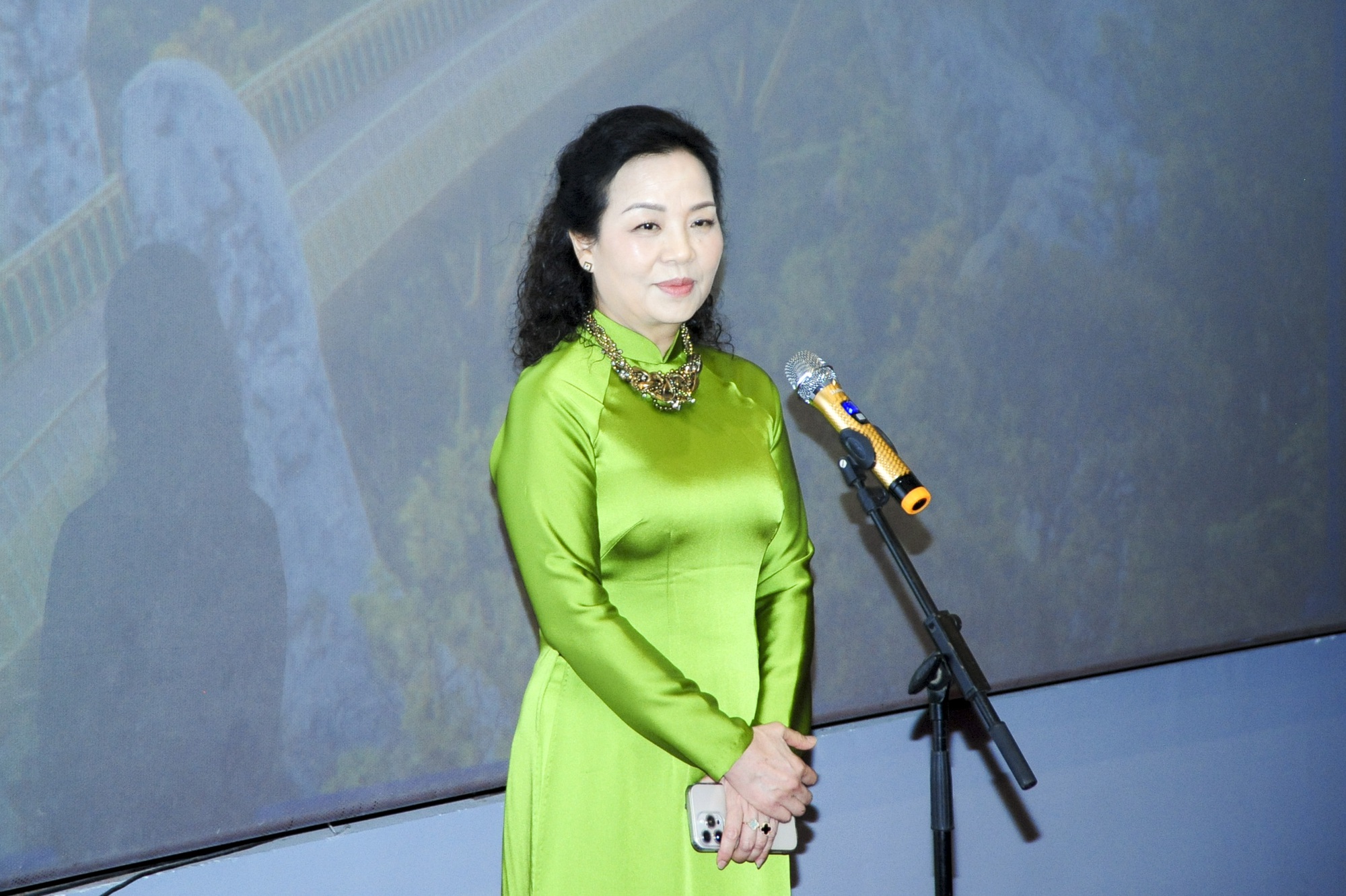 Bom tấn Hàn thắng giải Baeksang gây sốt ở DANAFF 2025, không xem phí cả cuộc đời!- Ảnh 4.