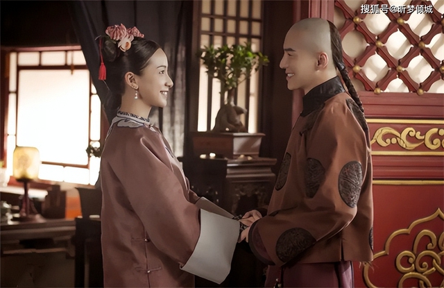 Thị vệ cứu sống Càn Long, nhà vua hỏi muốn được thưởng gì liền đáp: Hãy cưới cho thần một cung nữ mũm mĩm- Ảnh 5. Thị vệ cứu sống Càn Long, nhà vua hỏi muốn được thưởng gì liền đáp: Hãy cưới cho thần một cung nữ mũm mĩm- Ảnh 5.