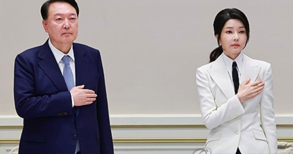 Hàn Quốc tiếp tục điều tra vợ cựu Tổng thống Hàn Quốc Yoon Suk-yeol 26 Hàn Quốc tiếp tục điều tra vợ cựu Tổng thống Hàn Quốc Yoon Suk-yeol han 15301499 1745572648093 1745572648194184822169 0 0 450 720 crop 17455726704361671412374png