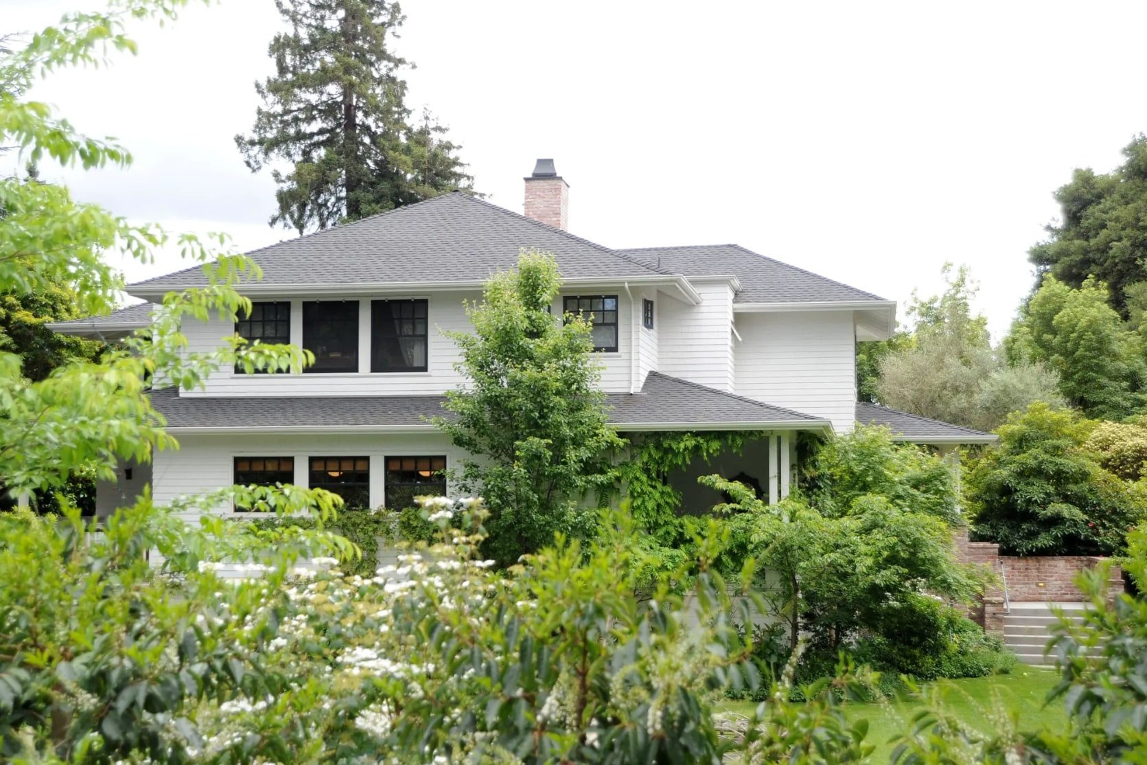 Hàng xóm của Mark Zuckerberg bức xúc vì phải chịu nhiều phiền toái - 3