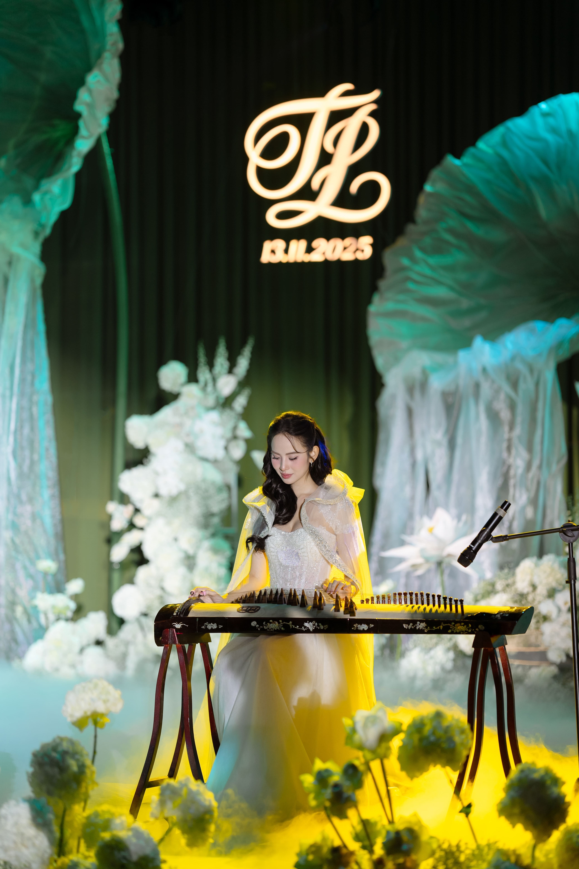 Không thể ngờ Hương Liên và chồng thiếu gia lại đến mức này!- Ảnh 2.