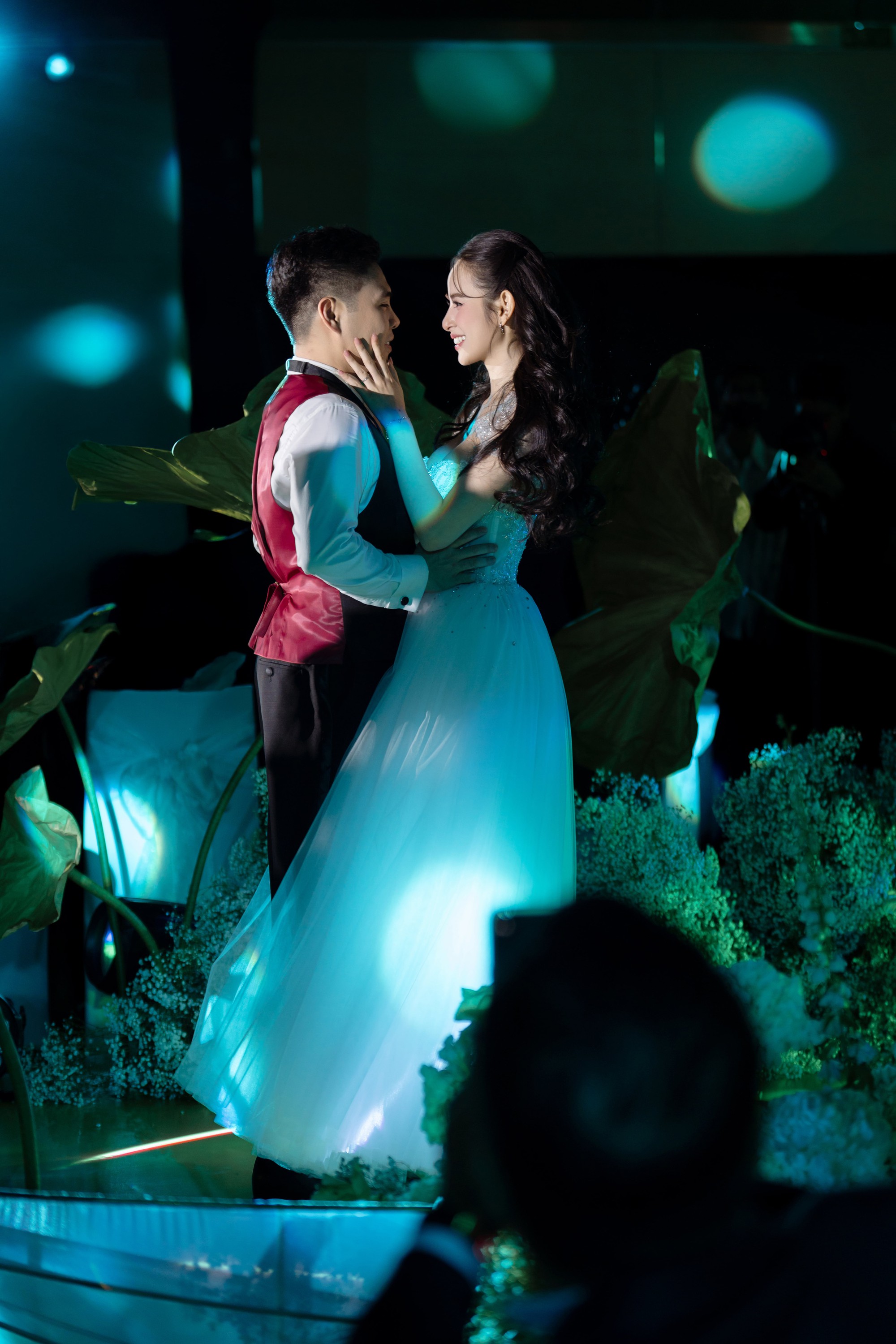 Không thể ngờ Hương Liên và chồng thiếu gia lại đến mức này!- Ảnh 10.