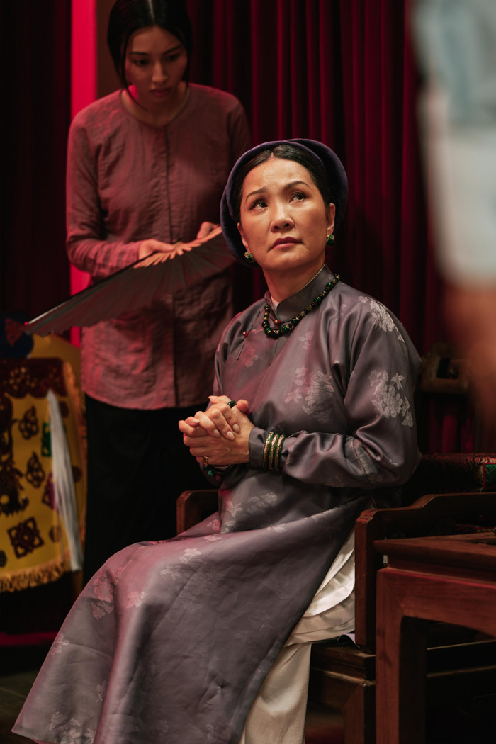 Nữ diễn viên Việt duy nhất đóng liên tiếp 4 phim top 1 phòng vé, diễn xuất thần sầu khó ai địch nổi- Ảnh 2.