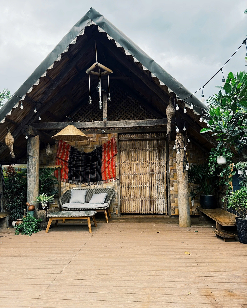 Người đẹp mua hơn