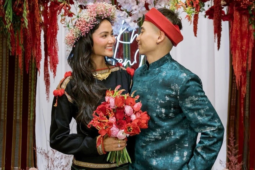 Hoa hậu H'Hen Niê tiết lộ lý do không tổ chức tiệc công bố giới tính của con- Ảnh 3.