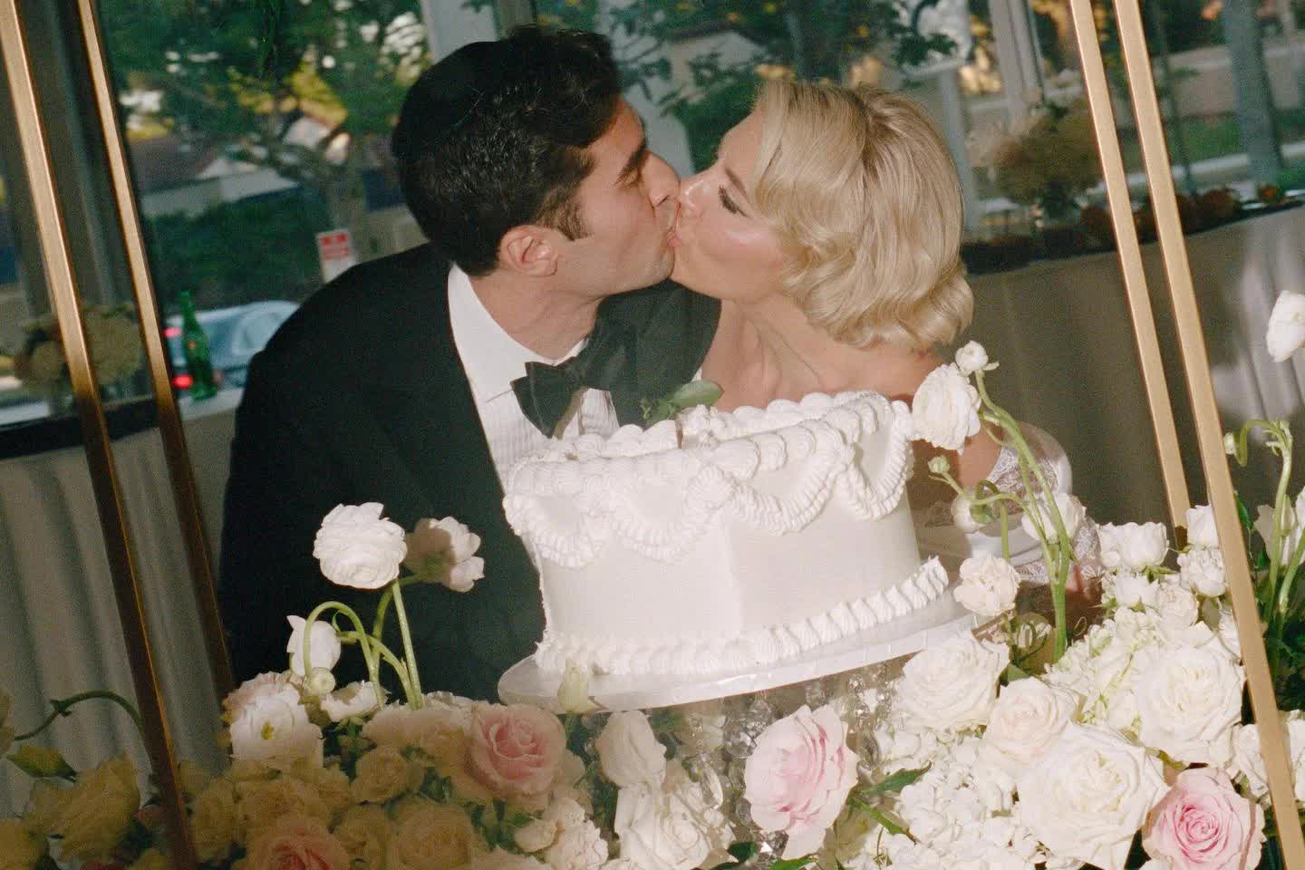 Anh ấy đồng tính. Cô ấy dị tính. Họ vẫn kết hôn hạnh phúc- Ảnh 1.