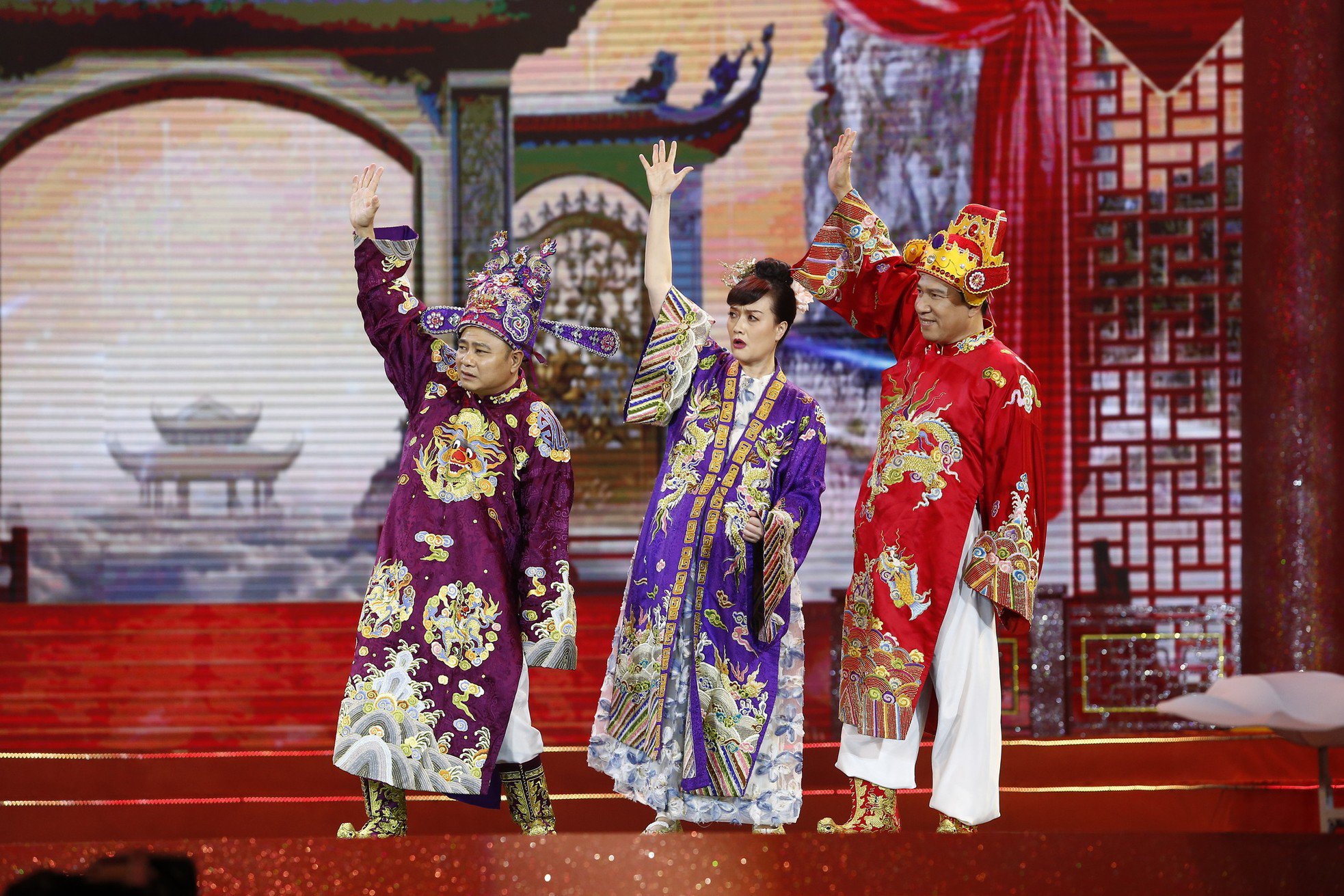 hh-0048-resize-6352-3800-1738107311-962-width1966height1311 Xuyên đêm xếp hàng mua vàng, Nghị định 168 vào Táo Quân 2025 - 2