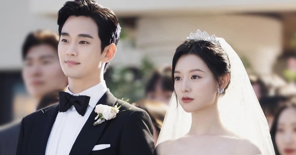 Tiết lộ gây sốc về Kim Soo Hyun khiến netizen hoảng hốt: “Sao khán giả Hàn Quốc lại ám ảnh với...” hh 1716110832226623258990 1744277890775 17442778911601352597558 1744279774053 174427977527262213027 22 0 737 1366 crop 17442798404251403283417jpg