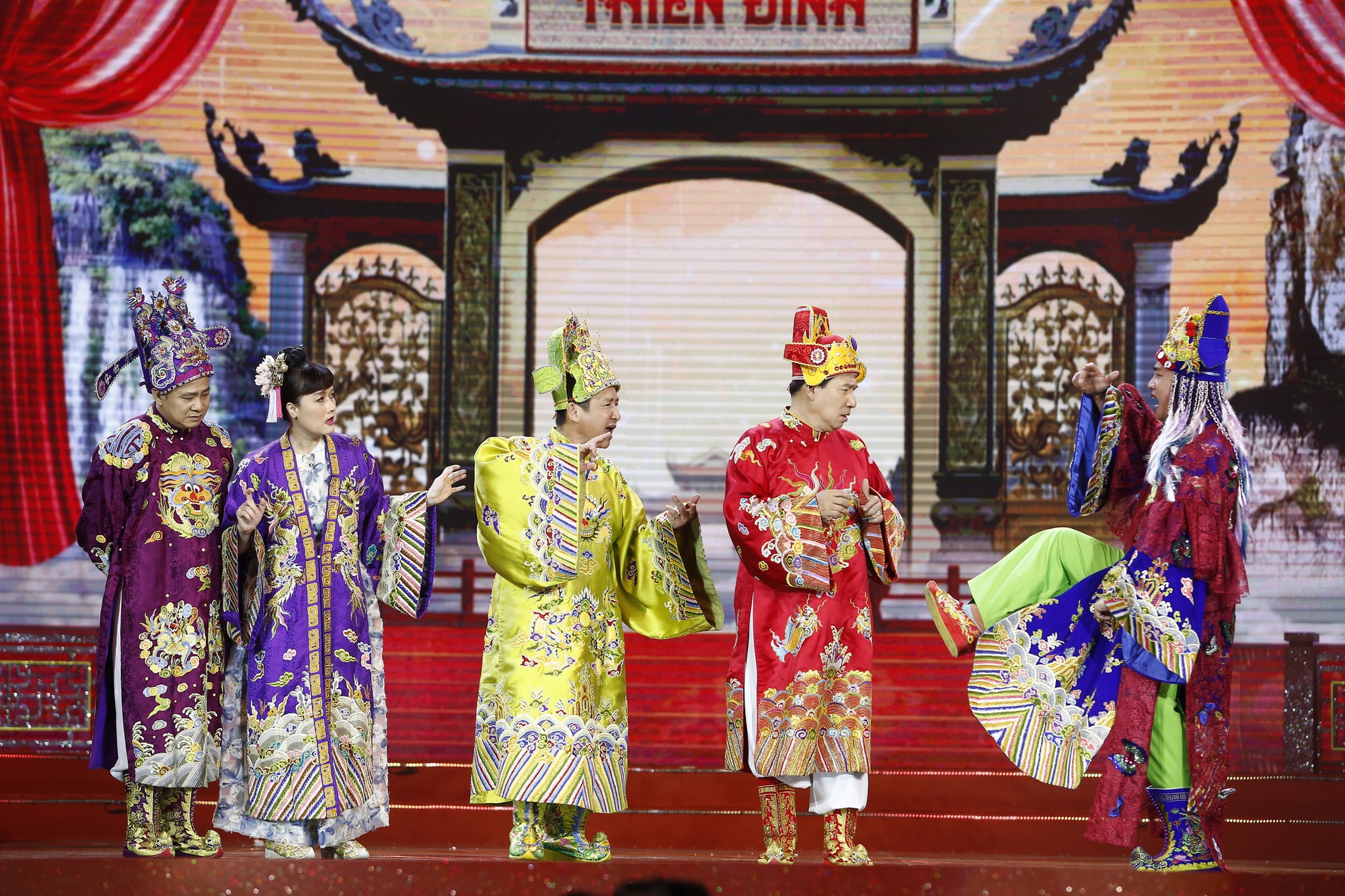 Tự Long lên tiếng sau khi Táo Quân 2025 phát sóng: