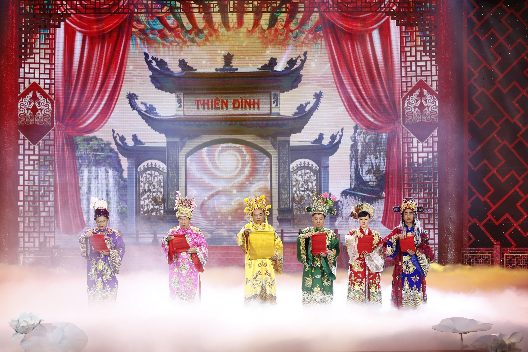 Mỹ nhân phim Việt giờ vàng đẹp không tì vết ở Táo Quân 2025, visual thăng hạng khiến dân tình ngỡ ngàng- Ảnh 1. Mỹ nhân phim Việt giờ vàng đẹp không tì vết ở Táo Quân 2025, visual thăng hạng khiến dân tình ngỡ ngàng- Ảnh 1.