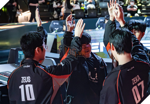 LMHT: Sieu sao HLE gay cuc cang khi gianh loat chien thang truoc cac ong lon tai LCK 2 LMHT: Siêu sao HLE gáy cực căng khi giành loạt chiến thắng trước các ông lớn tại LCK